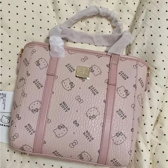 Hello Kitty Blush Pink Satchel - Picture 5 of 6